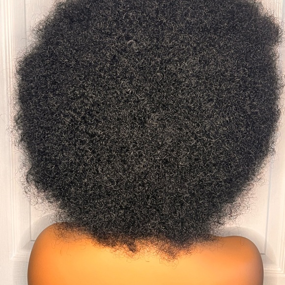 Women Short Afro Kinky Curly black Wigs Large Bouncy Soft Natural Synthetic - Picture 3 of 4